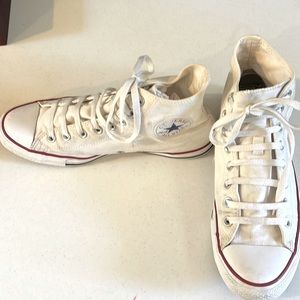 Men white converse hi-top size 10